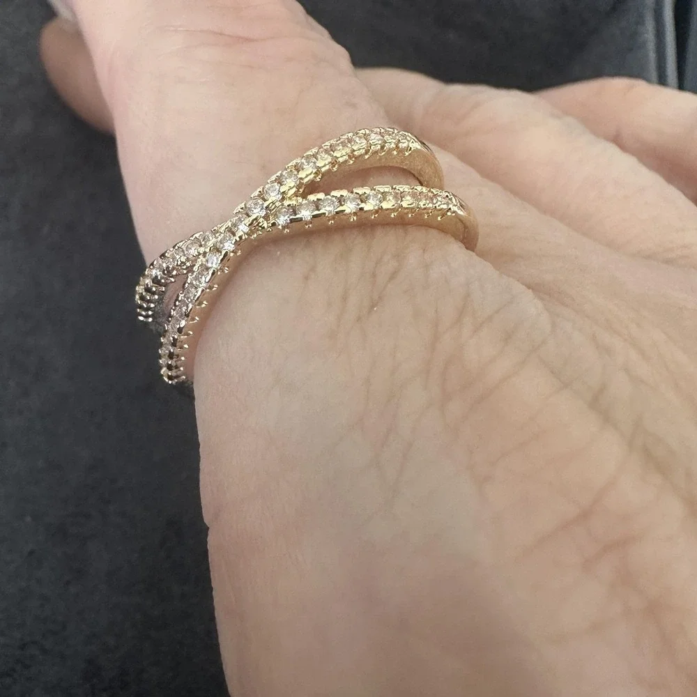 Gold Tone Clear Rhinestone Crisscross Band Ring Womens Size 10 Statement Boho